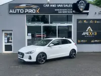 Used Hyundai i30 SE 120 HP (88 kW) 2017 White Hatchback