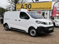 Occasion Peugeot e-Expert 100 kW (136 ch) 2024 Blanc Van