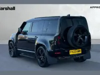 Usado Land Rover Defender HSE Dynamic 300 CV (220 kW) 2023 Negro SUV