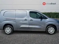 Second-hand Vauxhall Combo S 100 CP (73 kW) 2023 Gri Monovolum