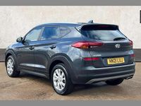 Usado Hyundai Tucson SE 136 HP (100 kW) 2021 Cinzento SUV