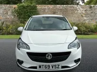 Used Vauxhall Corsa S 90 HP (66 kW) 2019 White Hatchback