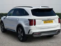 Used Kia Sorento 2023 White SUV