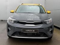 Used Kia Stonic 99 HP (72 kW) 2023 Grey SUV