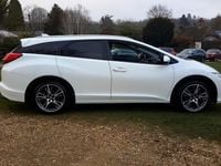 Used Honda Civic SR 142 HP (104 kW) 2015 White orchid pearl Estate