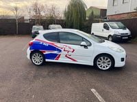 Used Peugeot 207 S16 120 HP (88 kW) 2010 White Hatchback