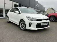 Used Kia Rio 101 HP (74 kW) 2019 White Hatchback