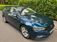 Usado VW Passat SE 150 HP (110 kW) 2020 Azul Carrinha