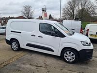 Used Citroën Berlingo 75 HP (55 kW) 2021 White MPV