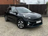 Usado Kia e-Niro 150 kW (204 HP) 2022 Preto SUV