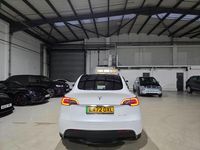 Used Tesla Model Y Long Range AWD 378 kW (514 HP) 2022 White SUV