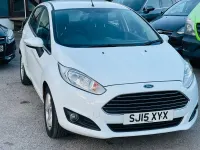 Used Ford Fiesta Zetec 2015 White Hatchback