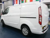 Used Ford Transit Custom Limited 130 HP (95 kW) 2020 White Van