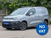 Usado Citroën Berlingo 100 HP (73 kW) 2020 Cinzento Monovolume