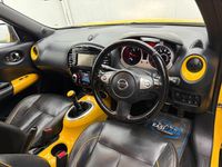 Used Nissan Juke Tekna 2014 Yellow SUV