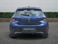 Used Toyota Corolla Design 196 HP (144 kW) 2025 Blue Hatchback