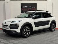 Used Citroën C4 Cactus Flair 2015 White Hatchback