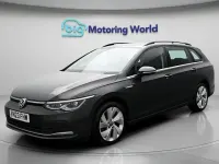 Second-hand VW Golf VIII Style 150 CP (110 kW) 2023 Gri Break