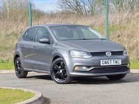 Usado VW Polo Edition 90 HP (66 kW) 2017 Cinzento Citadino