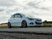 Used Vauxhall Corsa Edition 202 HP (148 kW) 2013 White Hatchback