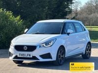 Usado MG MG3 Excite 106 HP (77 kW) 2019 Branco Citadino