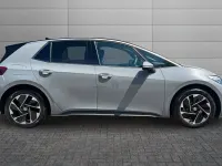 Used VW ID.3 Pure 125 kW (170 HP) 2026 Moonstone grey with solid black roof Hatchback