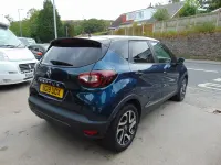 Used Renault Captur Iconic 90 HP (66 kW) 2019 Blue SUV