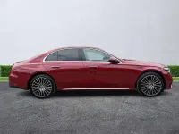 Used Mercedes E300 AMG Line Premium Plus 313 HP (230 kW) 2024 Red Sedan