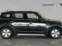 Used Mini Cooper Countryman Classic 134 HP (98 kW) 2022 Black SUV