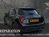 Usado Mini Cooper Hatch 113 kW (154 CV) 2026 Negro Utilitario