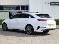 Used Kia ProCeed 2024 White Estate