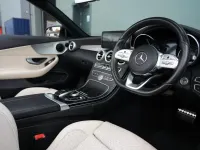 Used Mercedes C220 AMG Line Premium 194 HP (142 kW) 2019 Blue Cabriolet