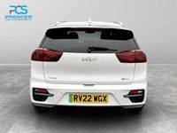 Used Kia Niro 150 kW (204 HP) 2022 White SUV