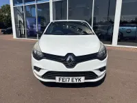 Used Renault Clio Play 90 HP (66 kW) 2017 White Hatchback