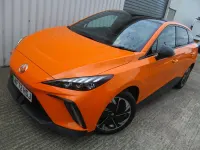 Used MG MG4 EV Trophy 63 kW (87 HP) 2022 Orange Hatchback