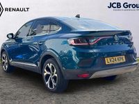 Begagnad Renault Arkana Techno 142 HK (104 kW) 2024 Blå SUV