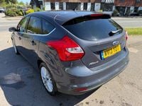 Used Ford Focus Zetec 125 HP (91 kW) 2013 Grey Hatchback