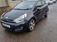 Używany Kia Rio 107 KM (78 kW) 2013 Czarny Hatchback