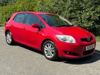Used Toyota Auris 100 HP (73 kW) 2008 Red Hatchback