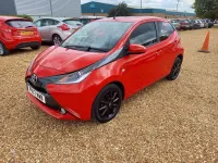 Used Toyota Aygo x-style 69 HP (50 kW) 2017 Red Hatchback
