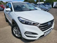 Used Hyundai Tucson SE 116 HP (85 kW) 2017 White SUV