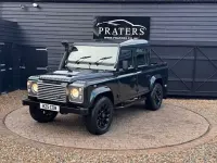 Used Land Rover Defender 124 HP (91 kW) 2015 Pickup