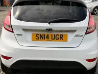 Used Ford Fiesta Zetec 100 HP (73 kW) 2014 White Hatchback