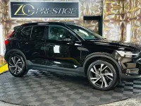 Usado Volvo XC40 247 HP (181 kW) 2018 Preto SUV