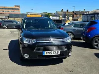 Begagnad Mitsubishi Outlander P-HEV 2015 Svart Kombi