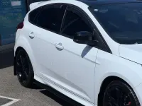 Used Ford Focus ST 250 HP (183 kW) 2017 White Hatchback