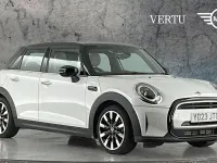 Used Mini Cooper Exclusive 136 HP (100 kW) 2023 White Hatchback