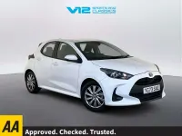 Used Toyota Yaris Hybrid 116 HP (85 kW) 2023 White Hatchback