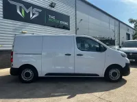 Used Toyota Proace Active 100 HP (73 kW) 2023 White MPV