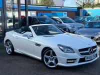 Begagnad Mercedes SLK200 AMG 2012 Vit Cab